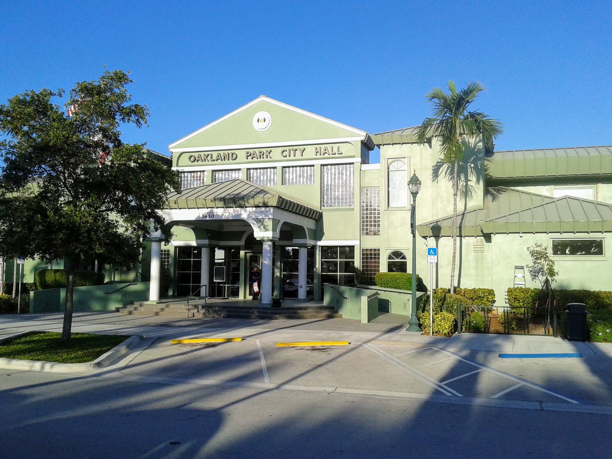 Oakland Park City Hall