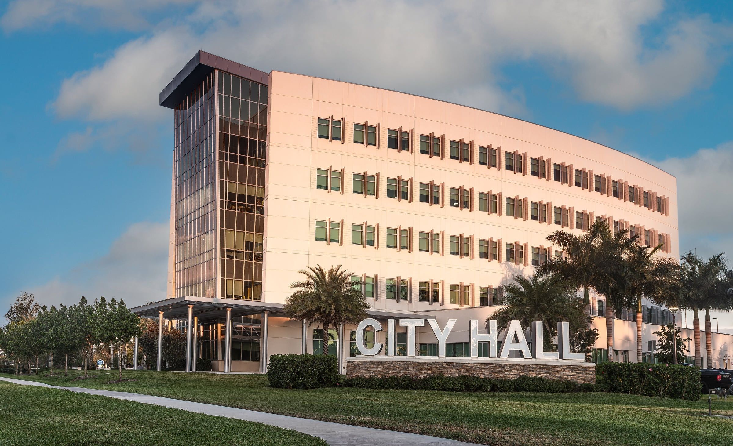 Sunrise City Hall